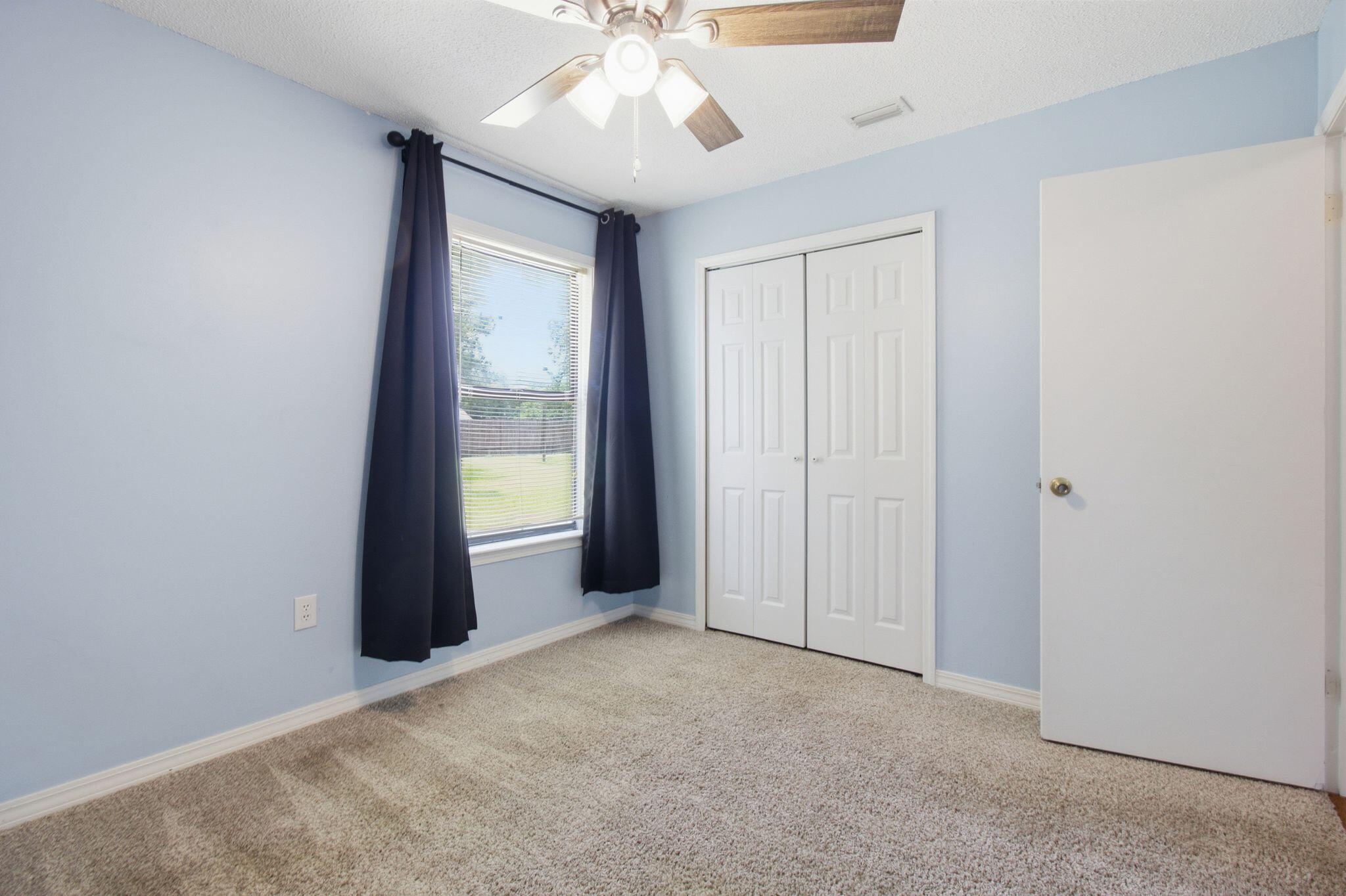 SHOAL WOOD ESTATES - Residential Lease