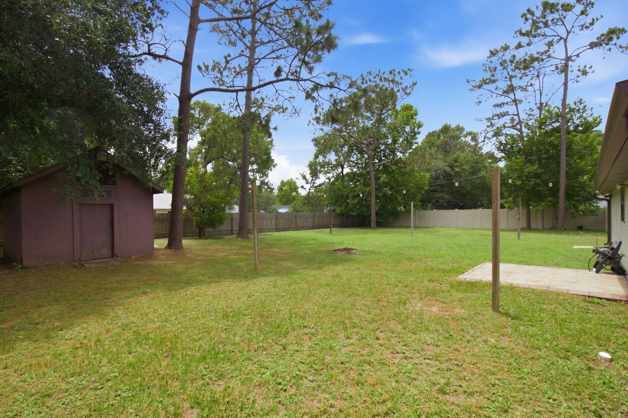 SHOAL WOOD ESTATES - Residential Lease