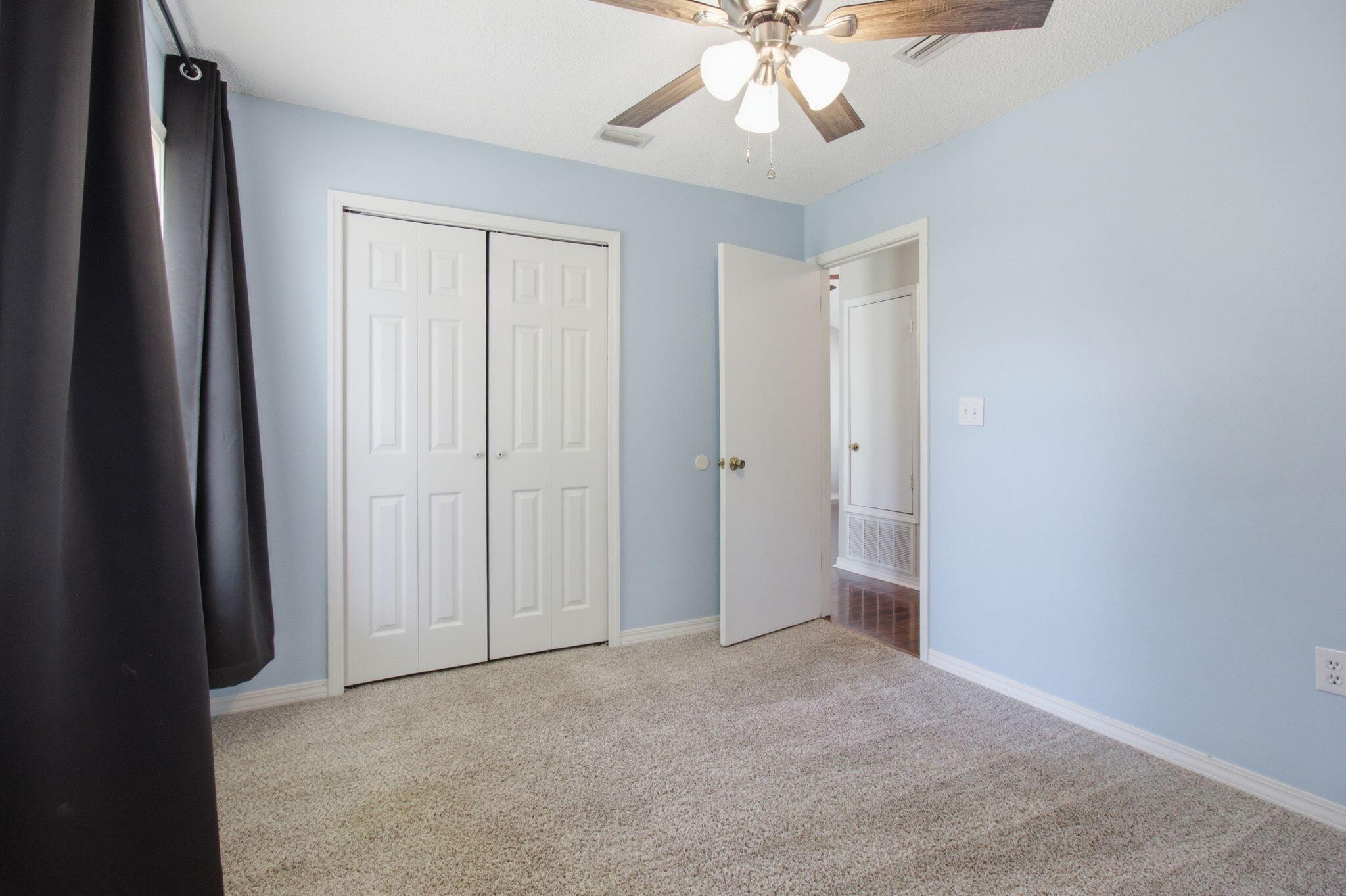 SHOAL WOOD ESTATES - Residential Lease