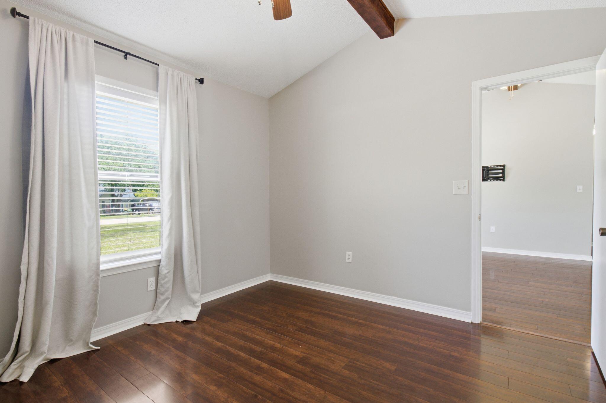 SHOAL WOOD ESTATES - Residential Lease