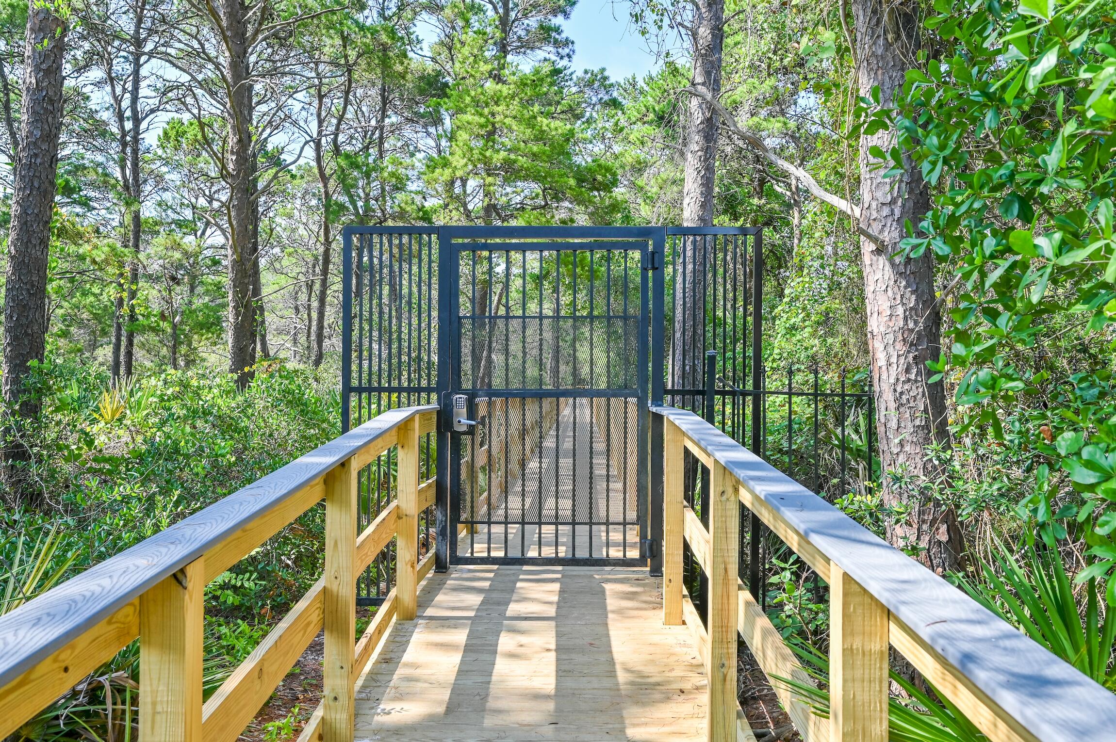 PRESERVE PLACE - Residential
