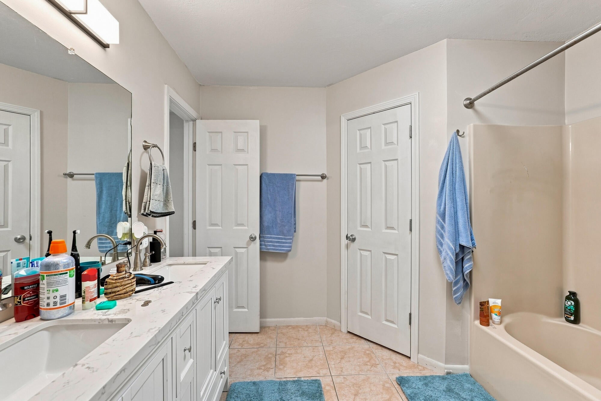 GOLF VIEW ON PARKVIEW - Residential