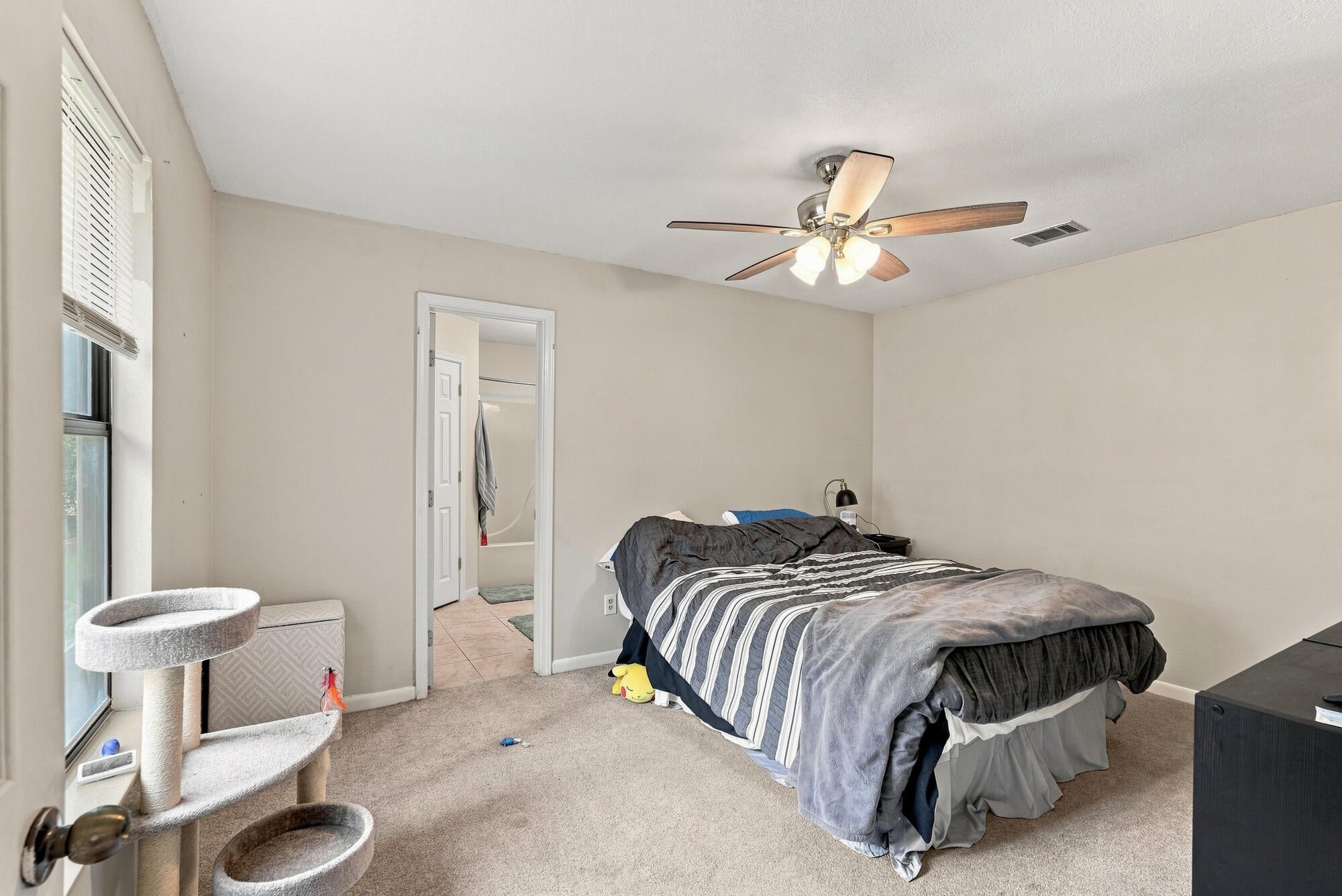 GOLF VIEW ON PARKVIEW - Residential