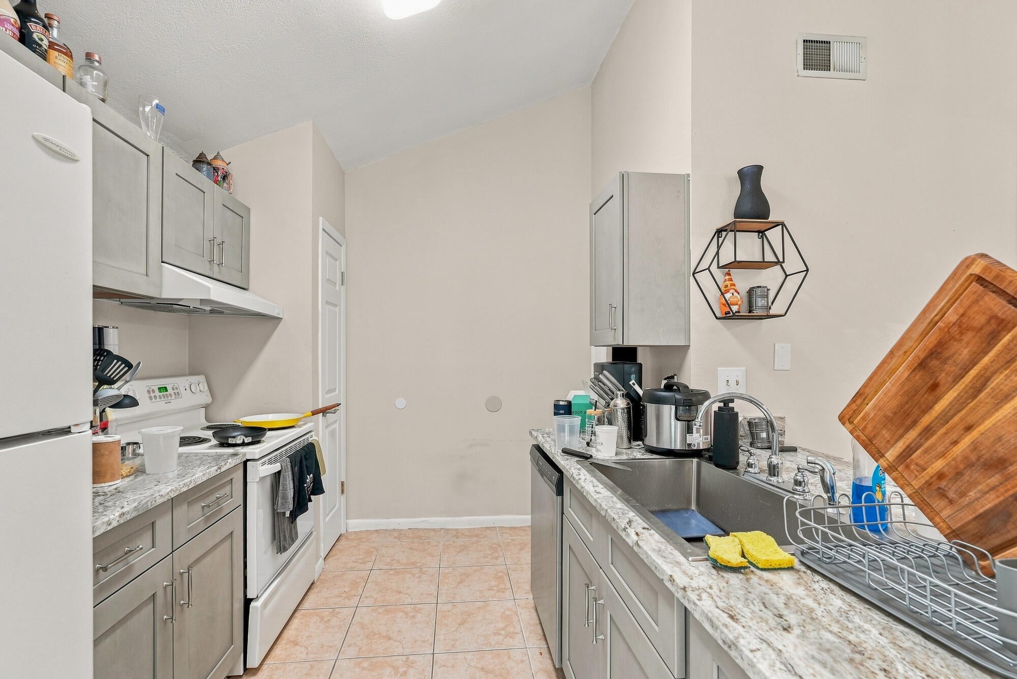 GOLF VIEW ON PARKVIEW - Residential
