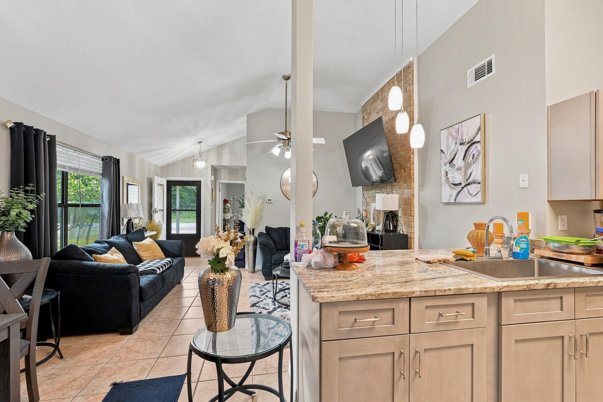 GOLF VIEW ON PARKVIEW - Residential