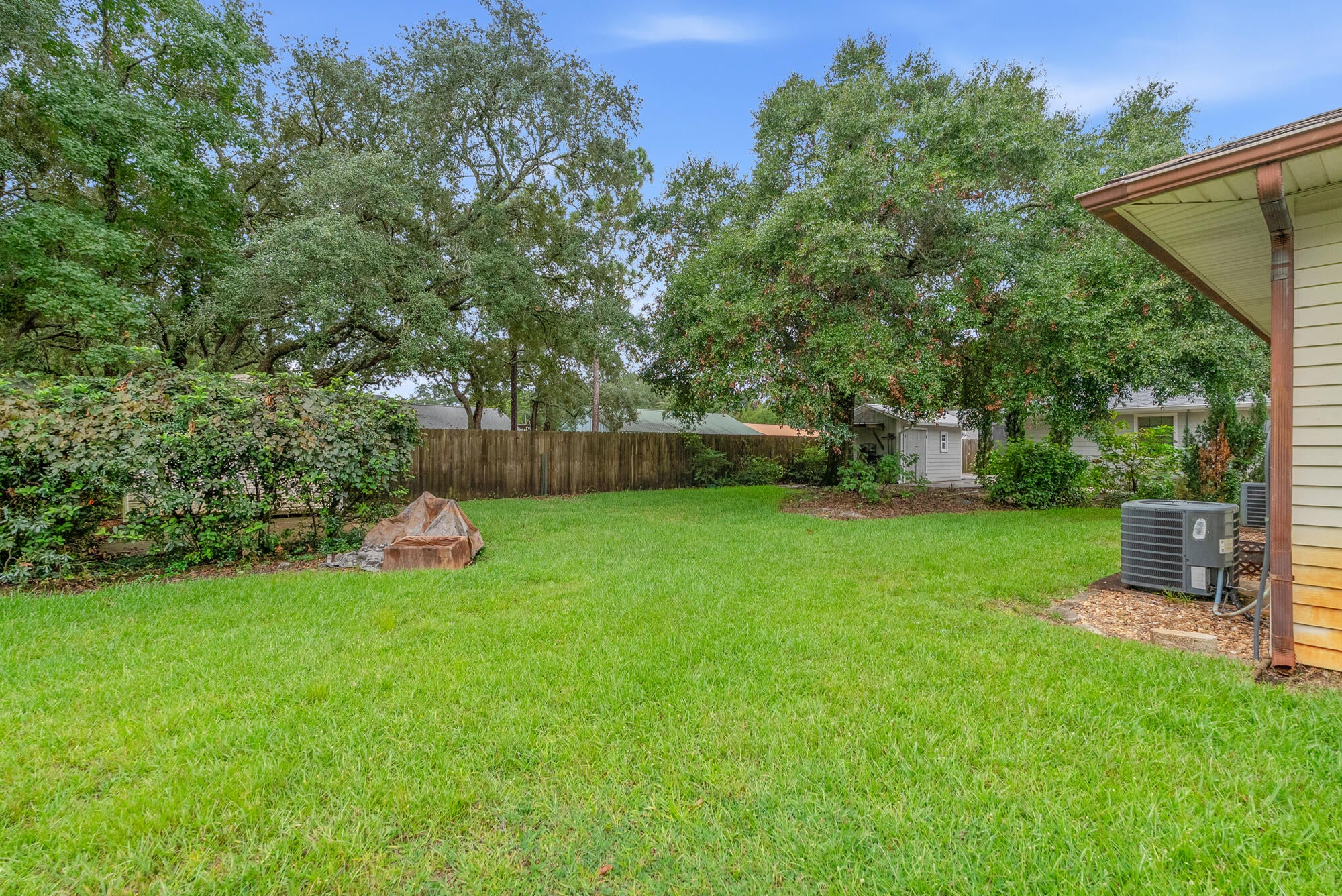 GOLF VIEW ON PARKVIEW - Residential