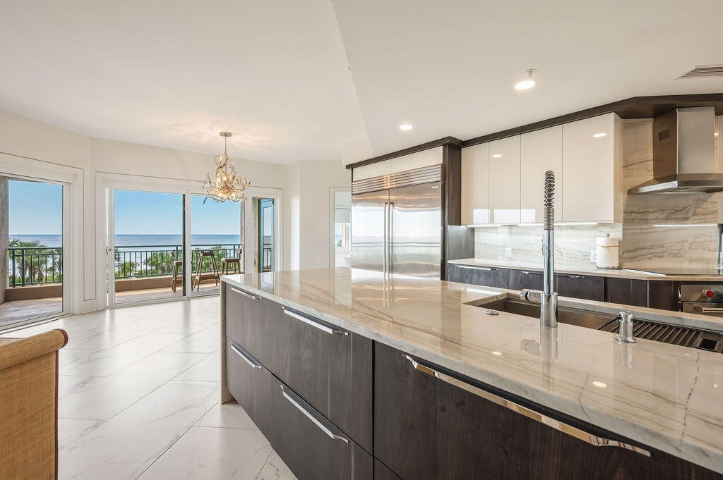 SOUTHWINDS III AT SANDESTIN - Residential