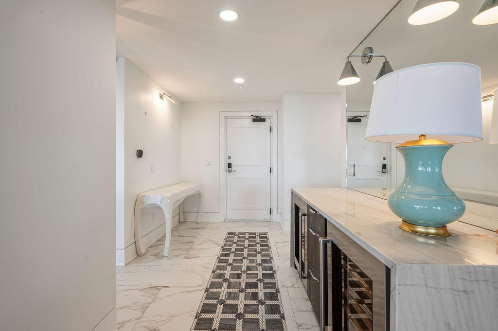 SOUTHWINDS III AT SANDESTIN - Residential