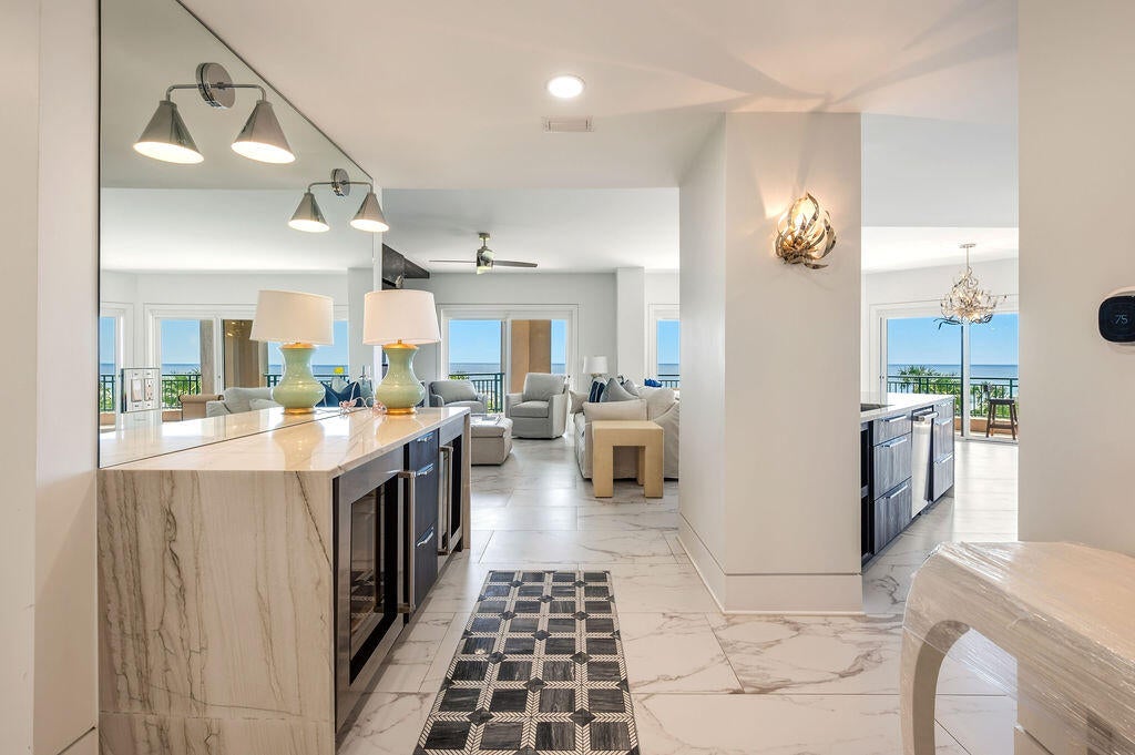 SOUTHWINDS III AT SANDESTIN - Residential