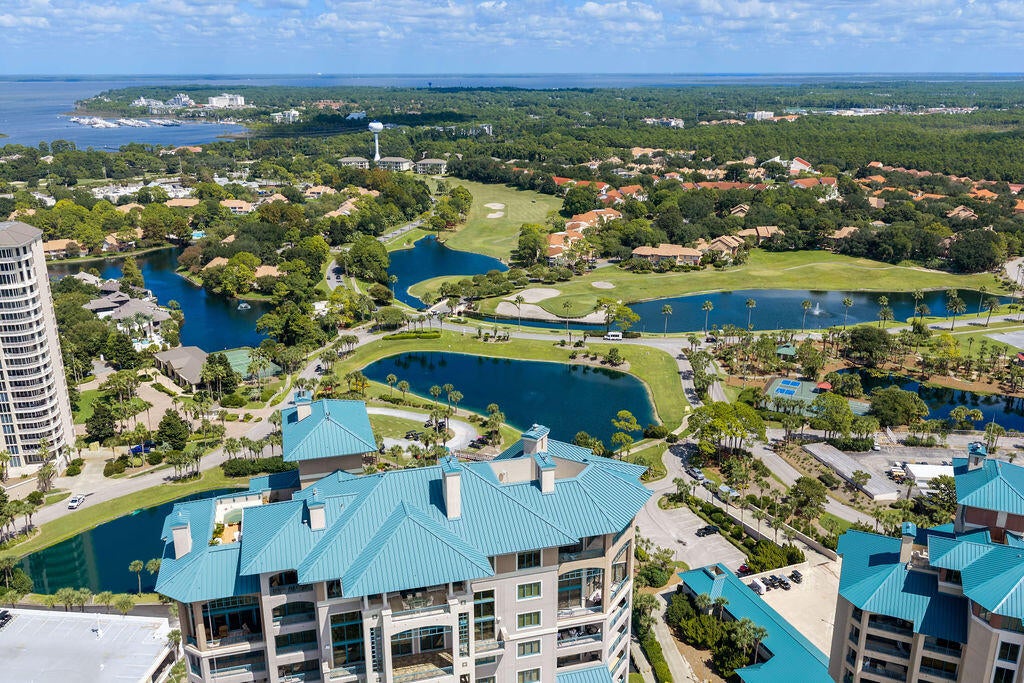 SOUTHWINDS III AT SANDESTIN - Residential