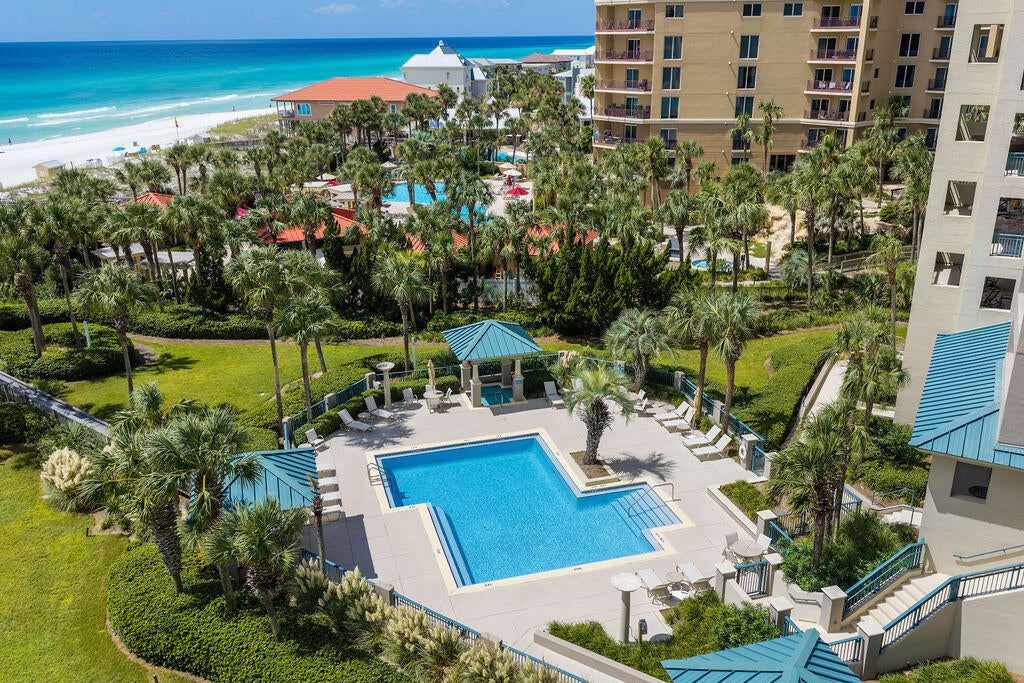 SOUTHWINDS III AT SANDESTIN - Residential