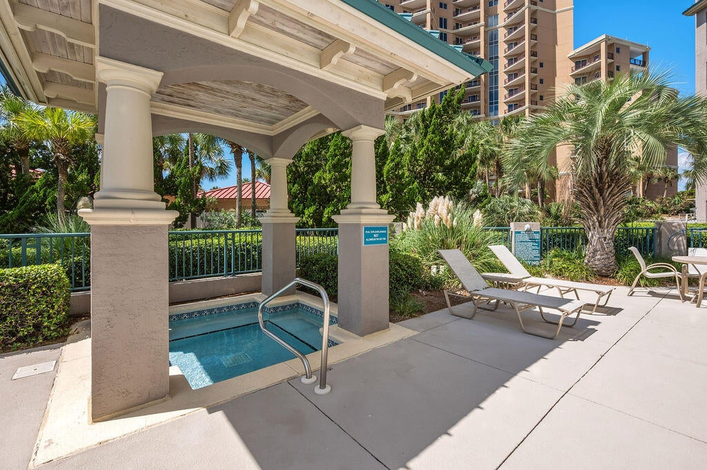 SOUTHWINDS III AT SANDESTIN - Residential