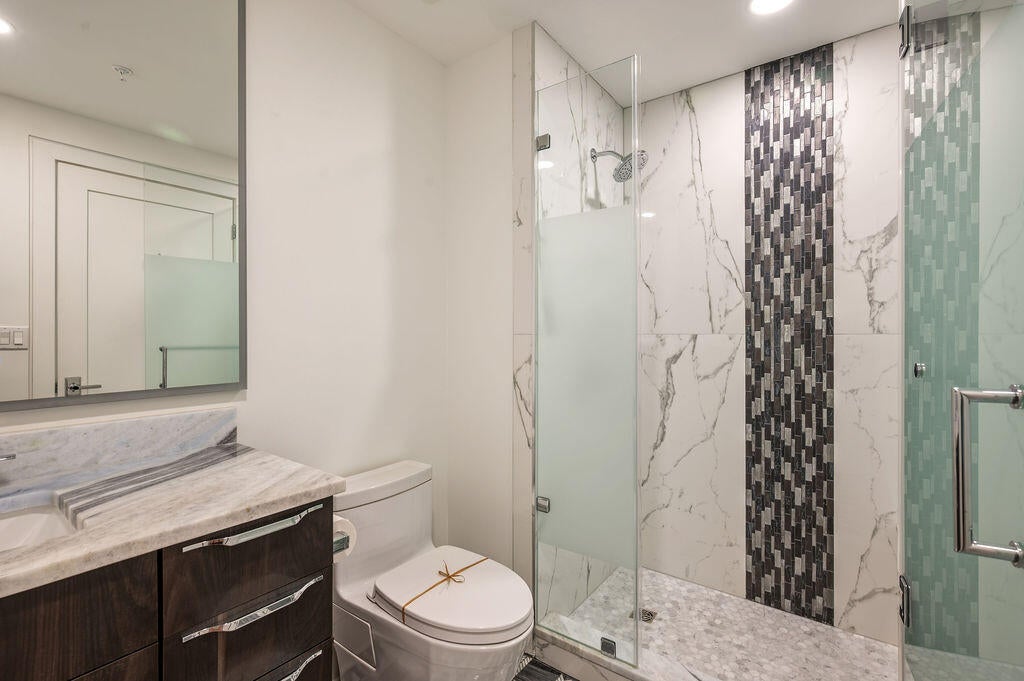 SOUTHWINDS III AT SANDESTIN - Residential