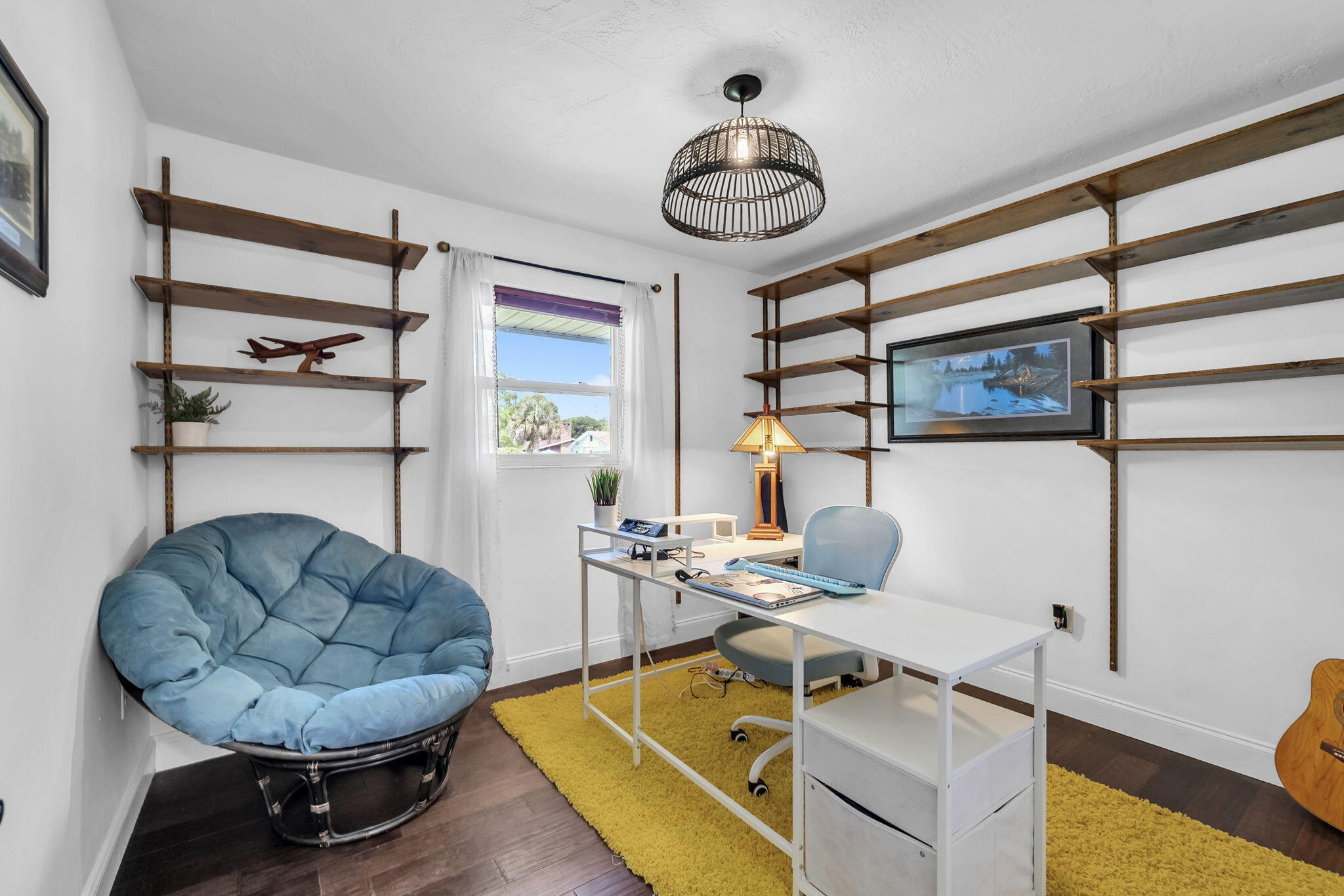 ELLIOTTS POINT - Residential