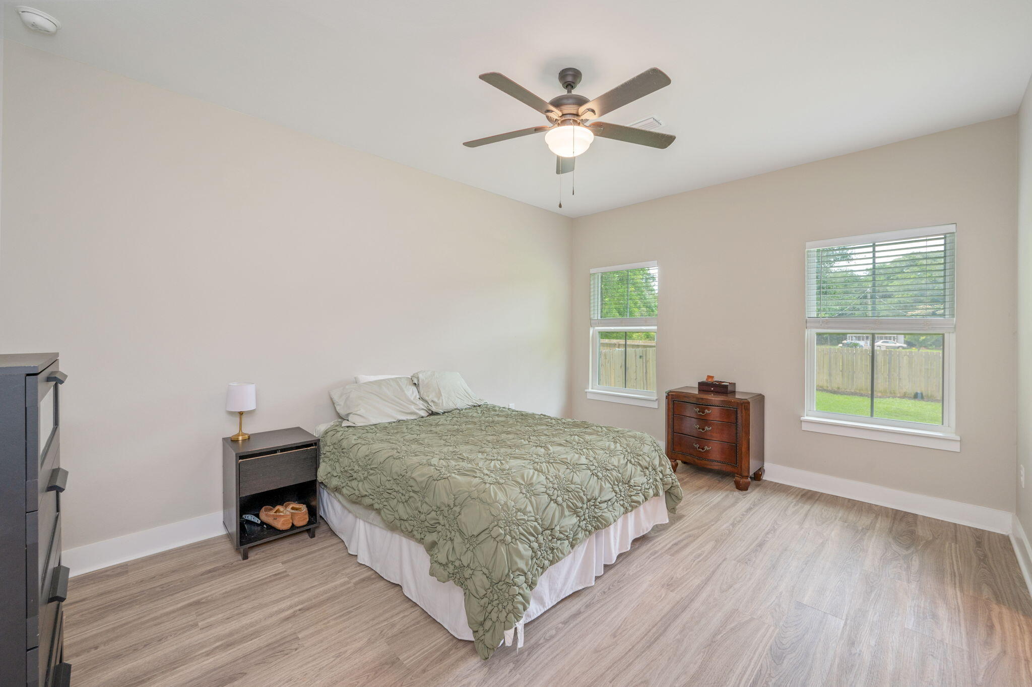 GARDEN CITY - Residential Lease