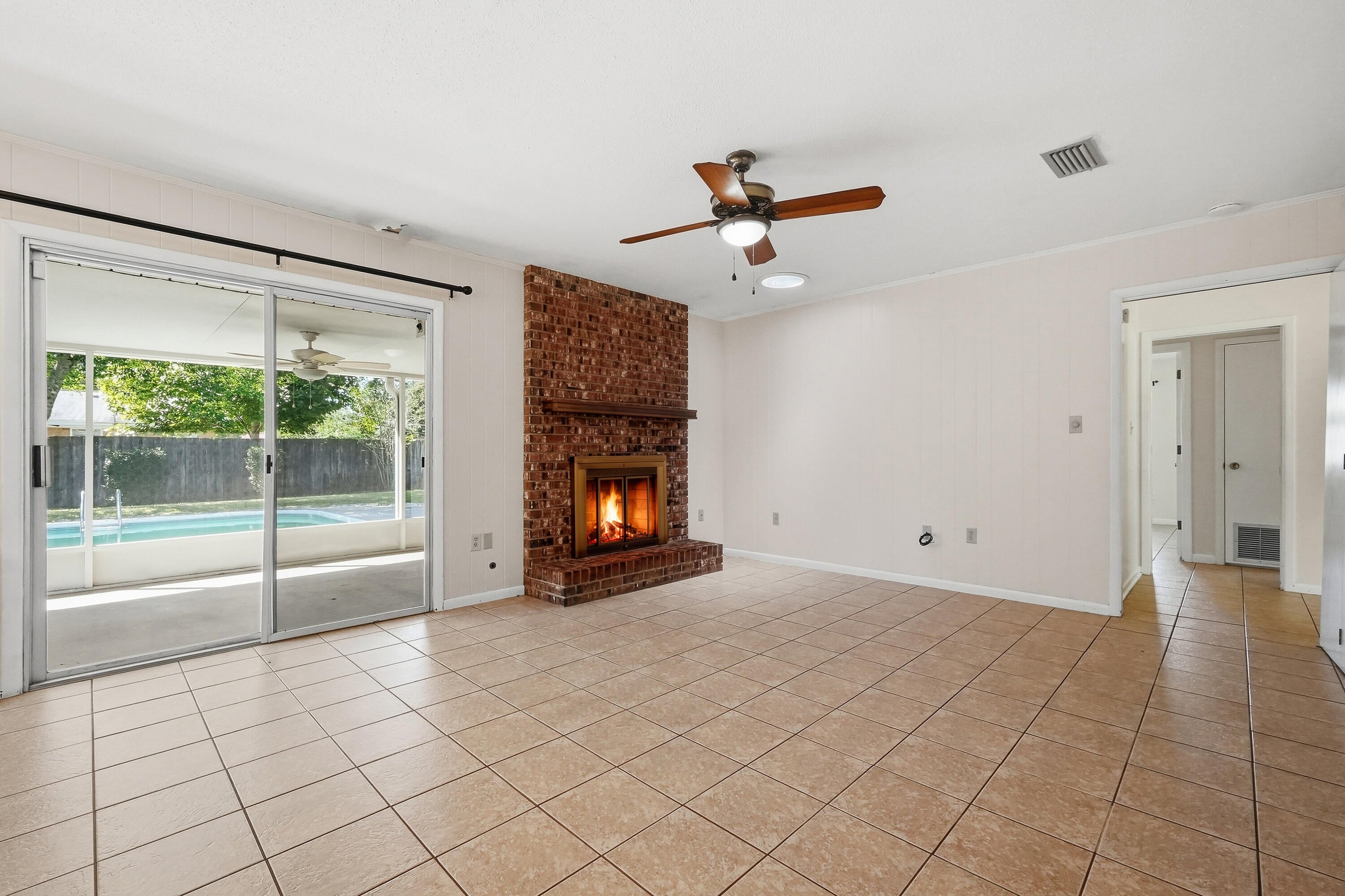 LONGWOOD S/D 3RD ADDN - Residential