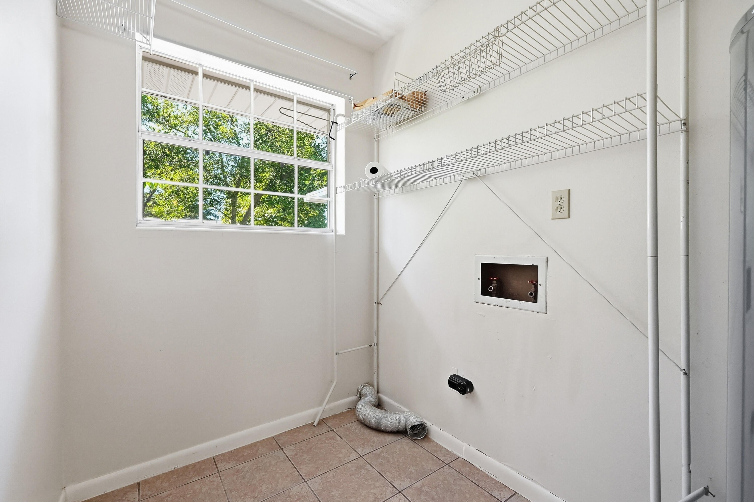 LONGWOOD S/D 3RD ADDN - Residential
