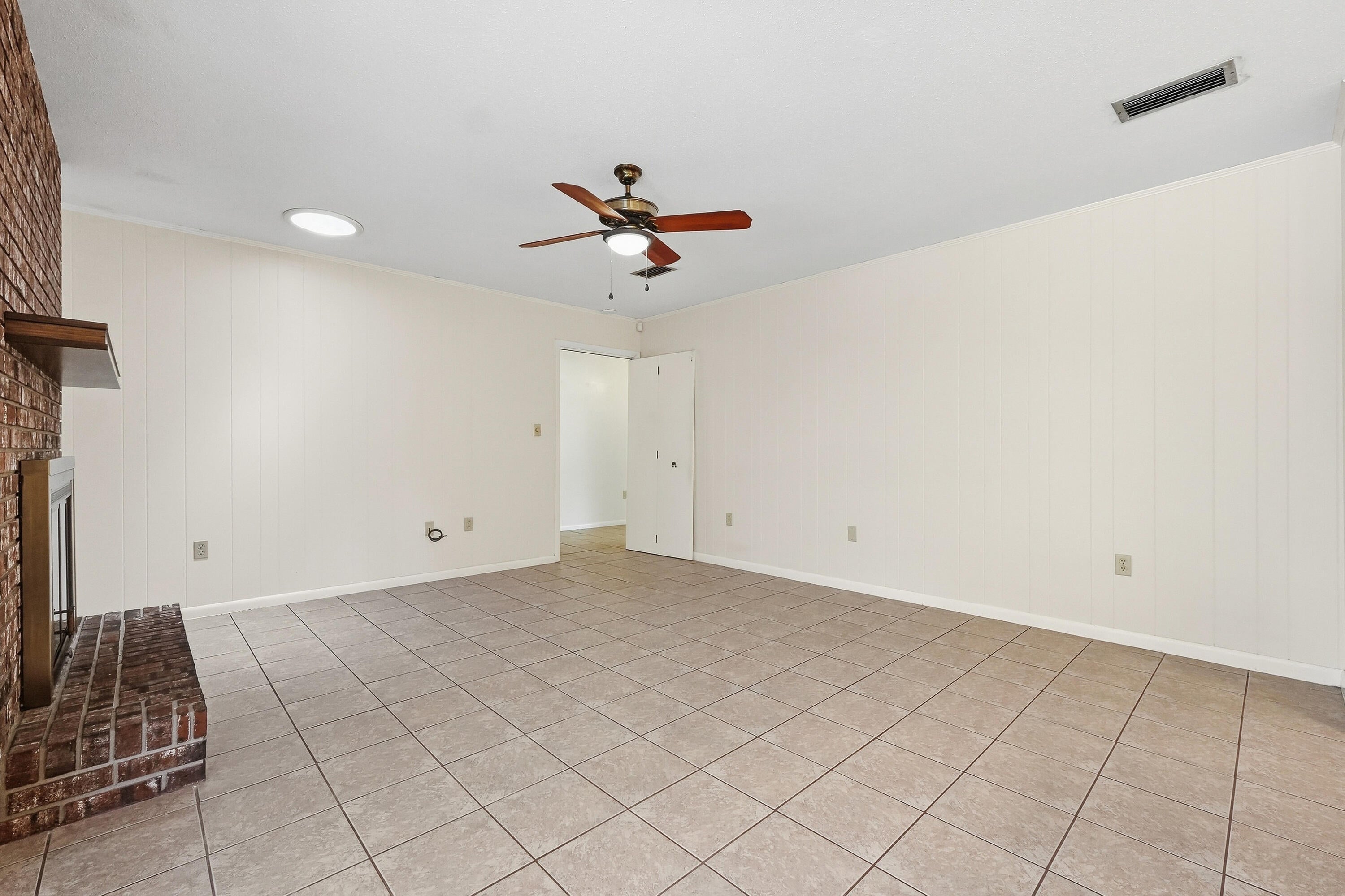 LONGWOOD S/D 3RD ADDN - Residential