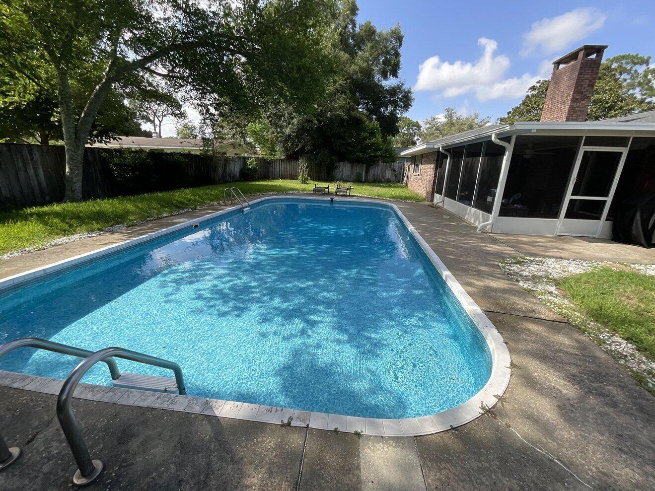 LONGWOOD S/D 3RD ADDN - Residential