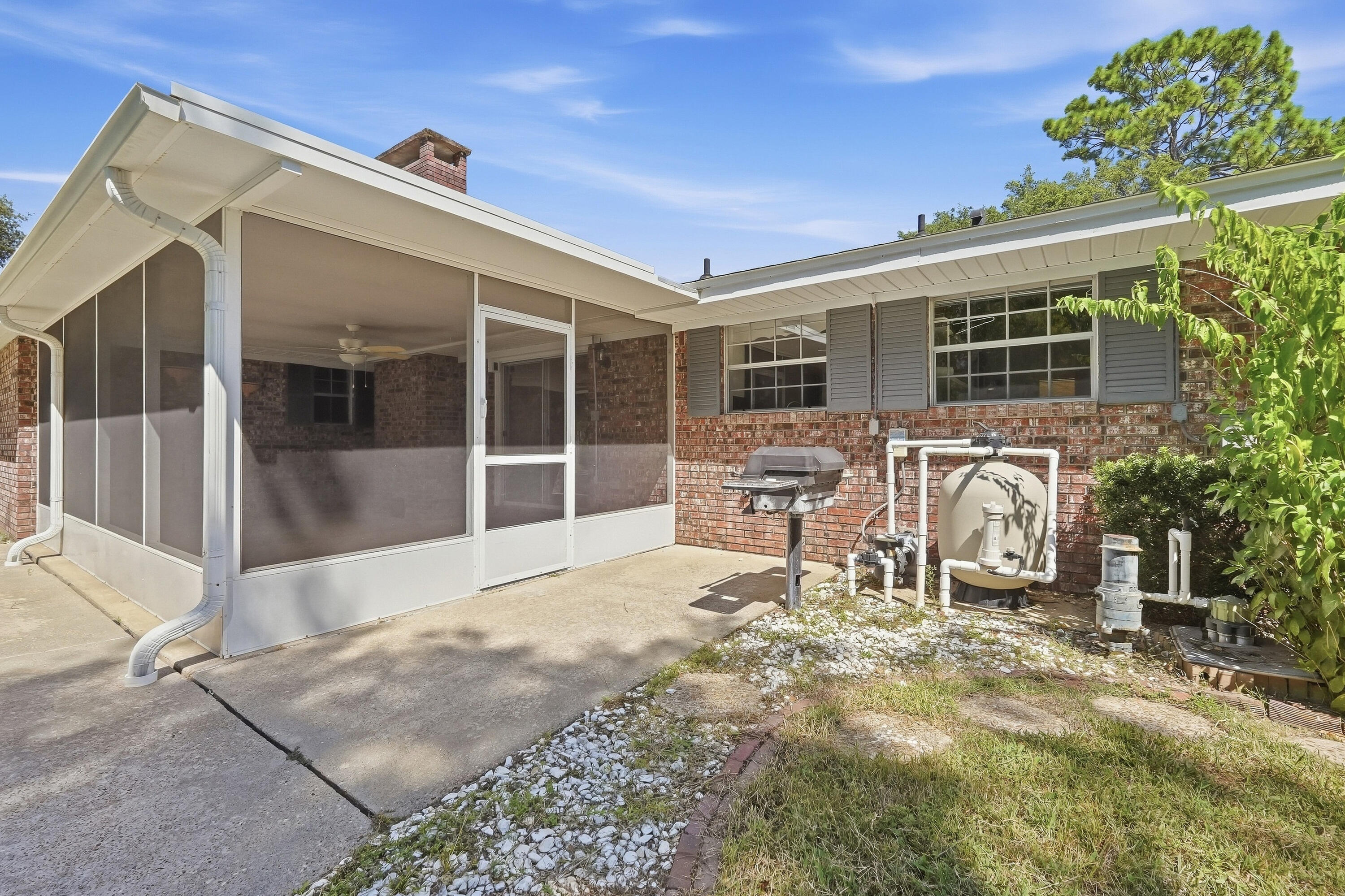 LONGWOOD S/D 3RD ADDN - Residential