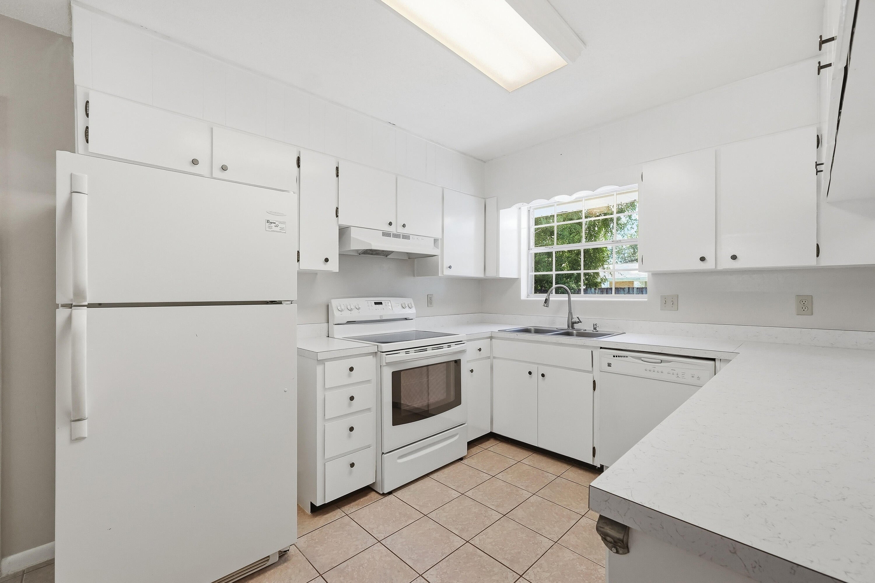 LONGWOOD S/D 3RD ADDN - Residential