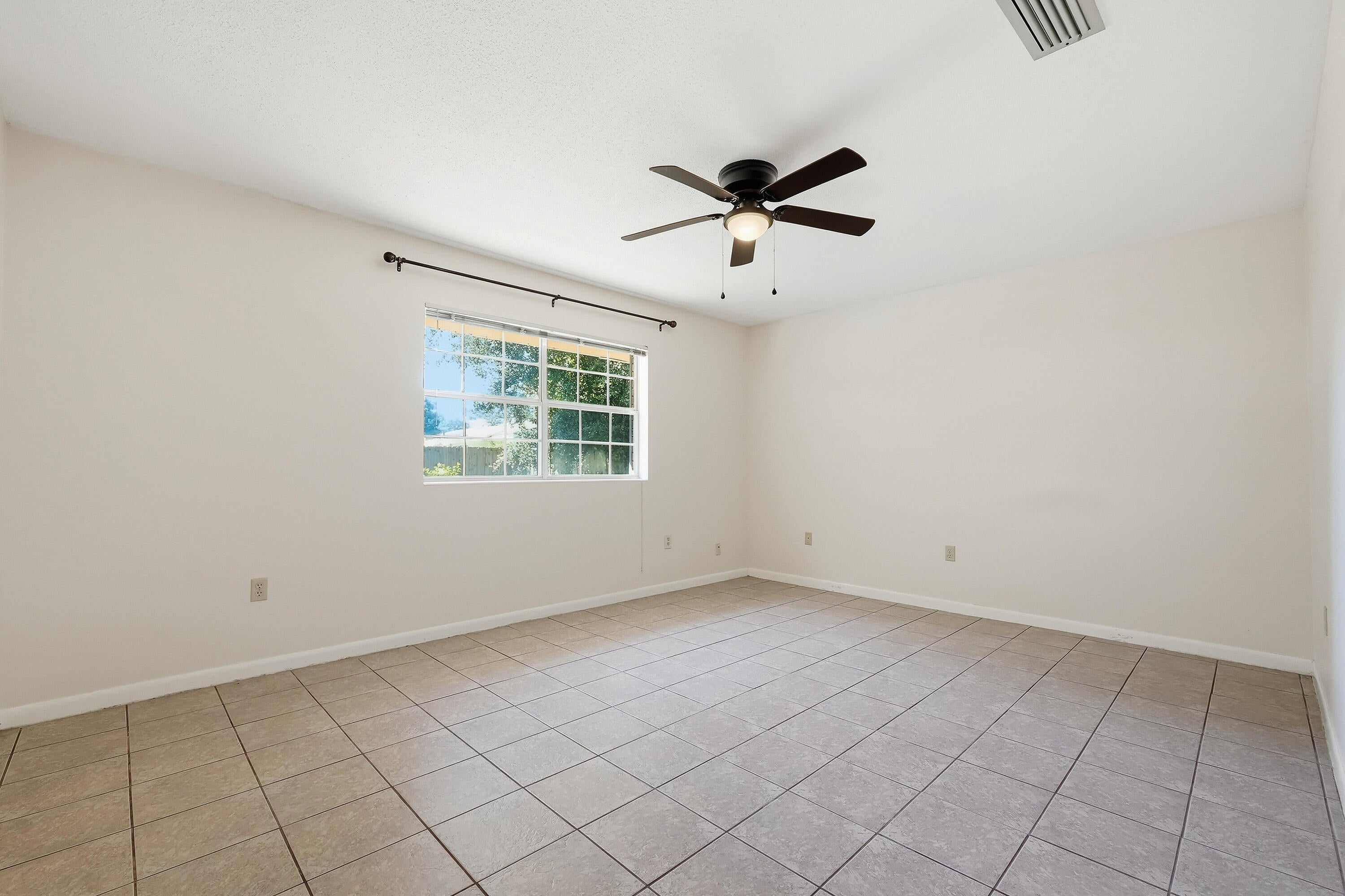 LONGWOOD S/D 3RD ADDN - Residential