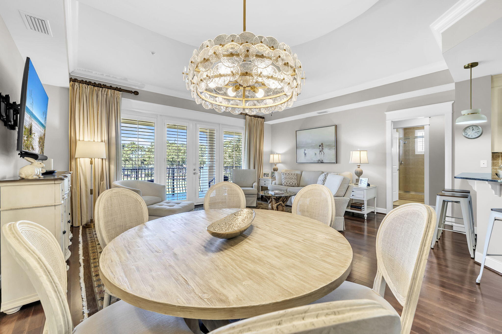 PINE RIDGE VILLAS - Residential