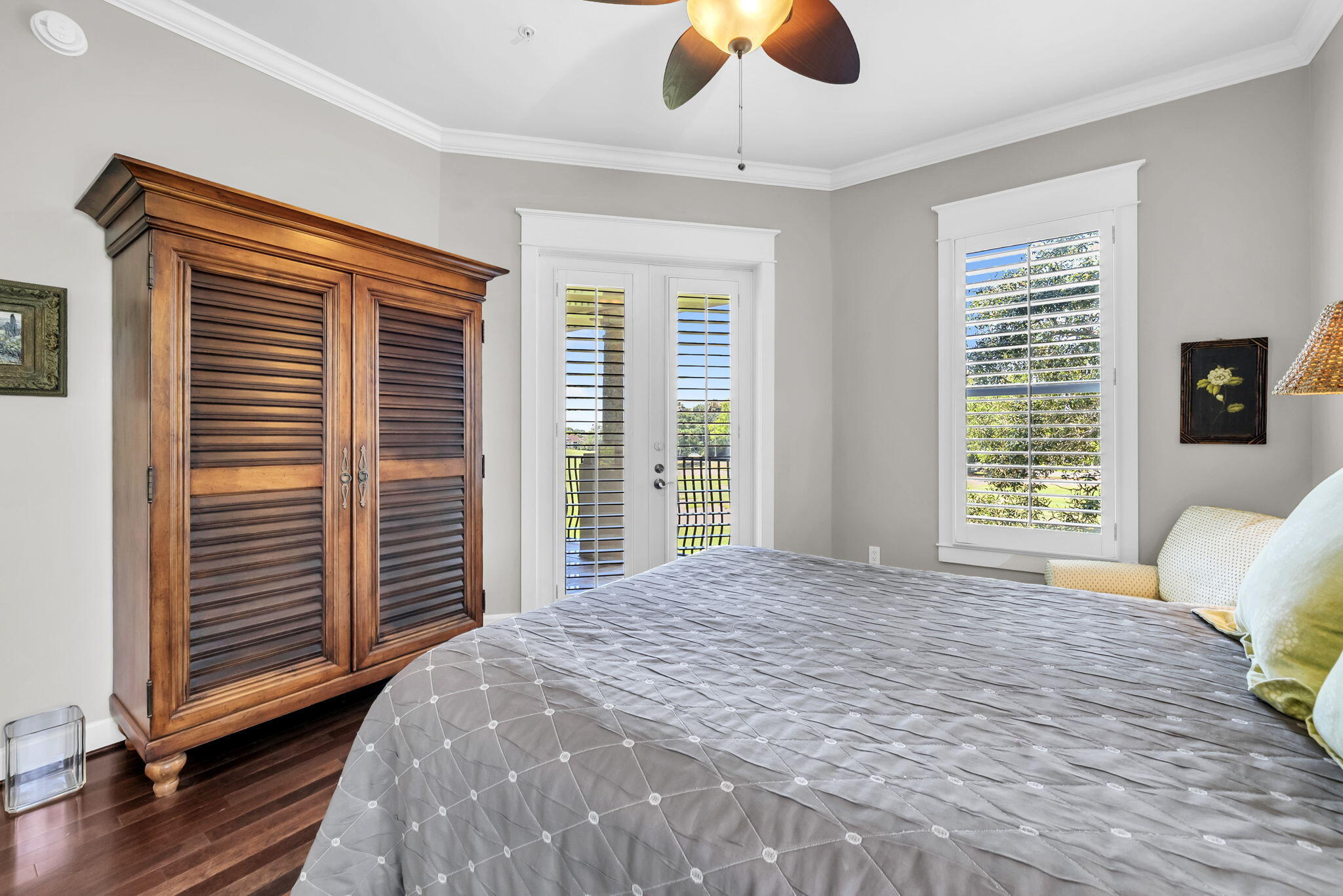 PINE RIDGE VILLAS - Residential