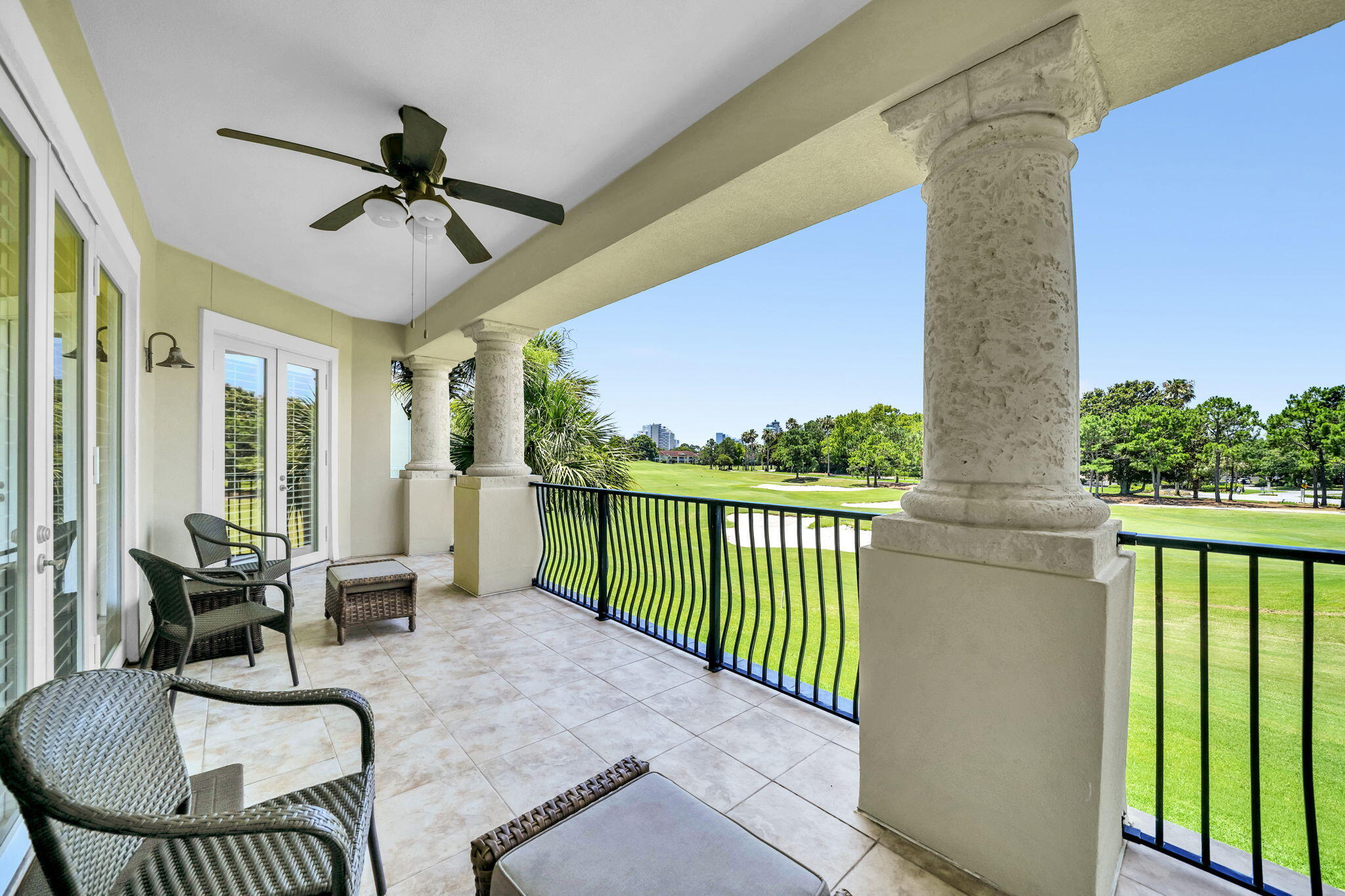 PINE RIDGE VILLAS - Residential