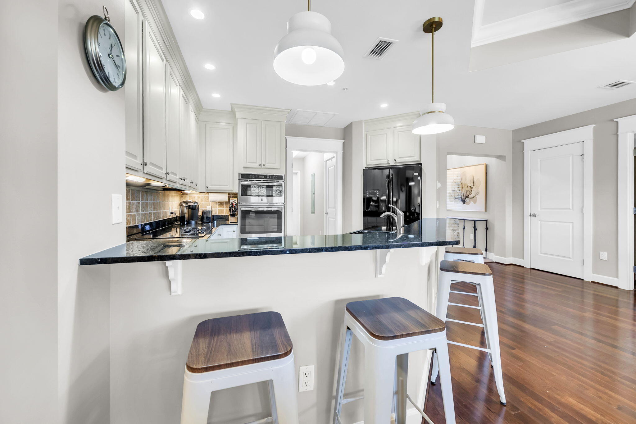 PINE RIDGE VILLAS - Residential