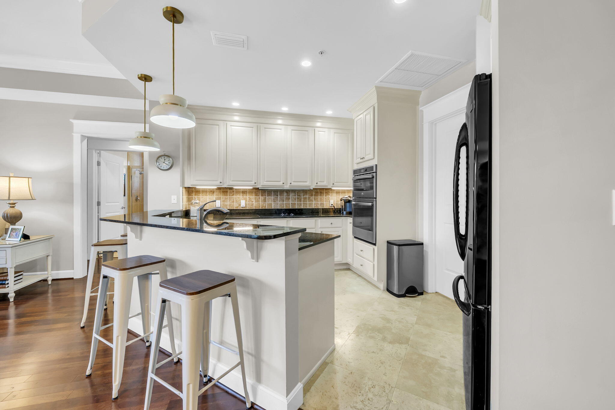 PINE RIDGE VILLAS - Residential