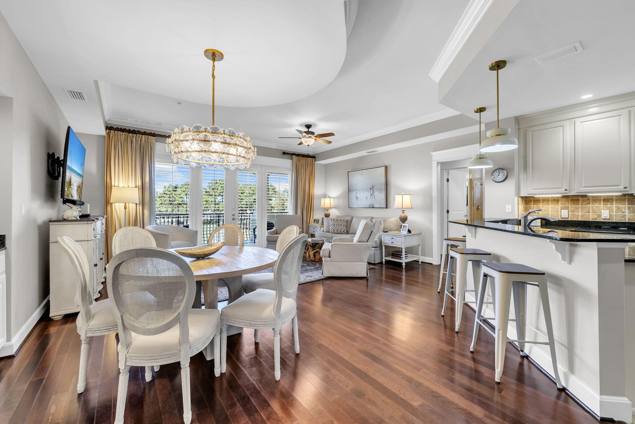 PINE RIDGE VILLAS - Residential
