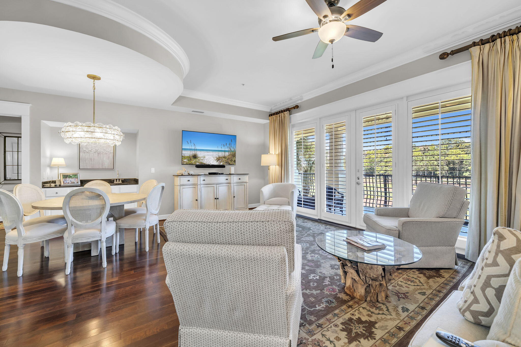PINE RIDGE VILLAS - Residential