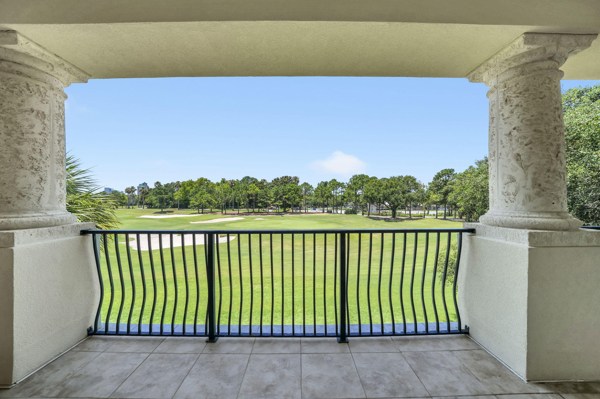 PINE RIDGE VILLAS - Residential