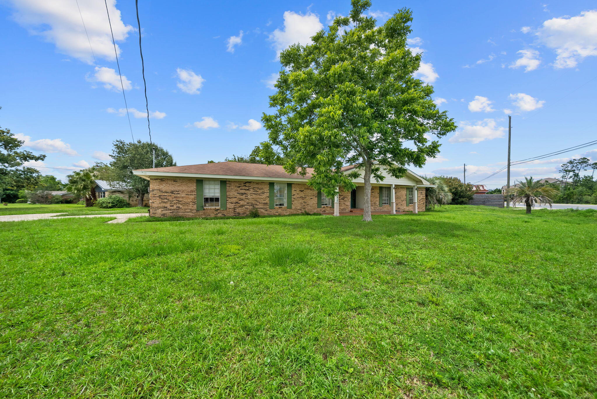 NO RECORDED SUBDIVISION - Residential