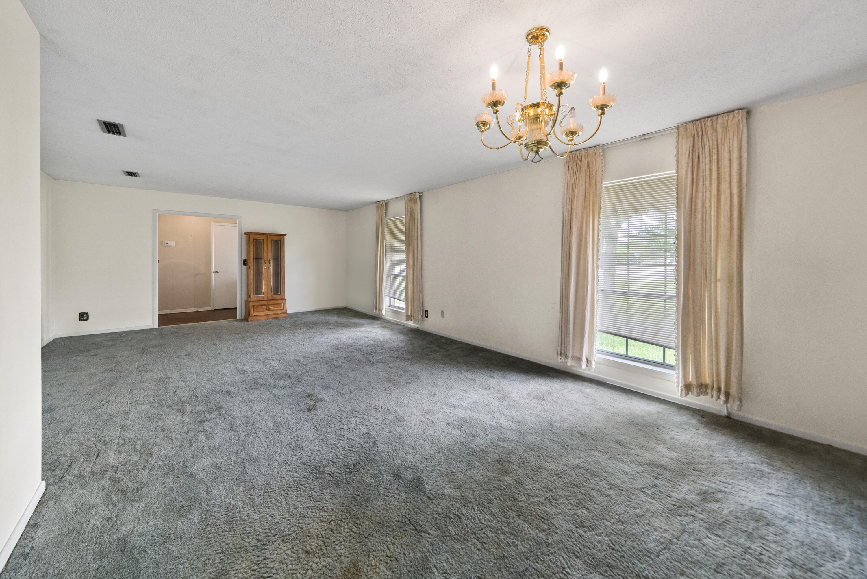 NO RECORDED SUBDIVISION - Residential