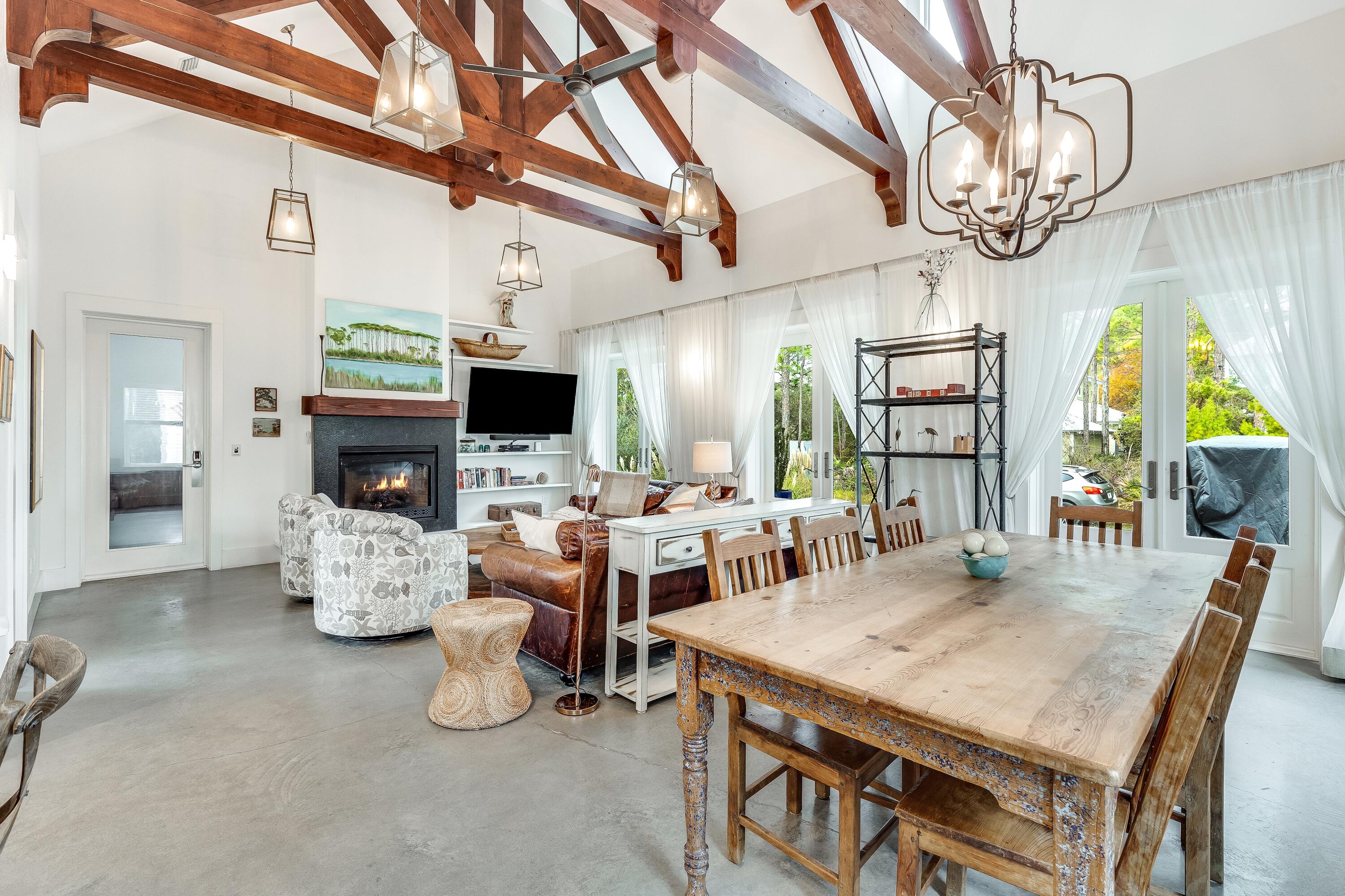 GULF SHORE MANOR - Residential