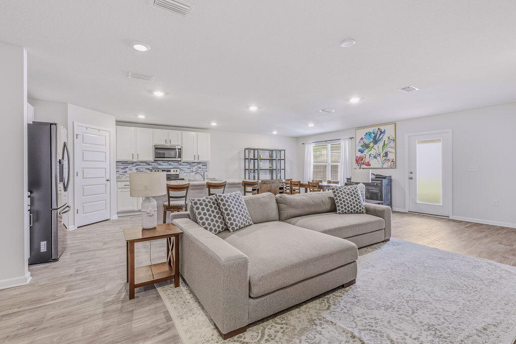 HAMMOCK BAY - MILL COTTAGES - Residential
