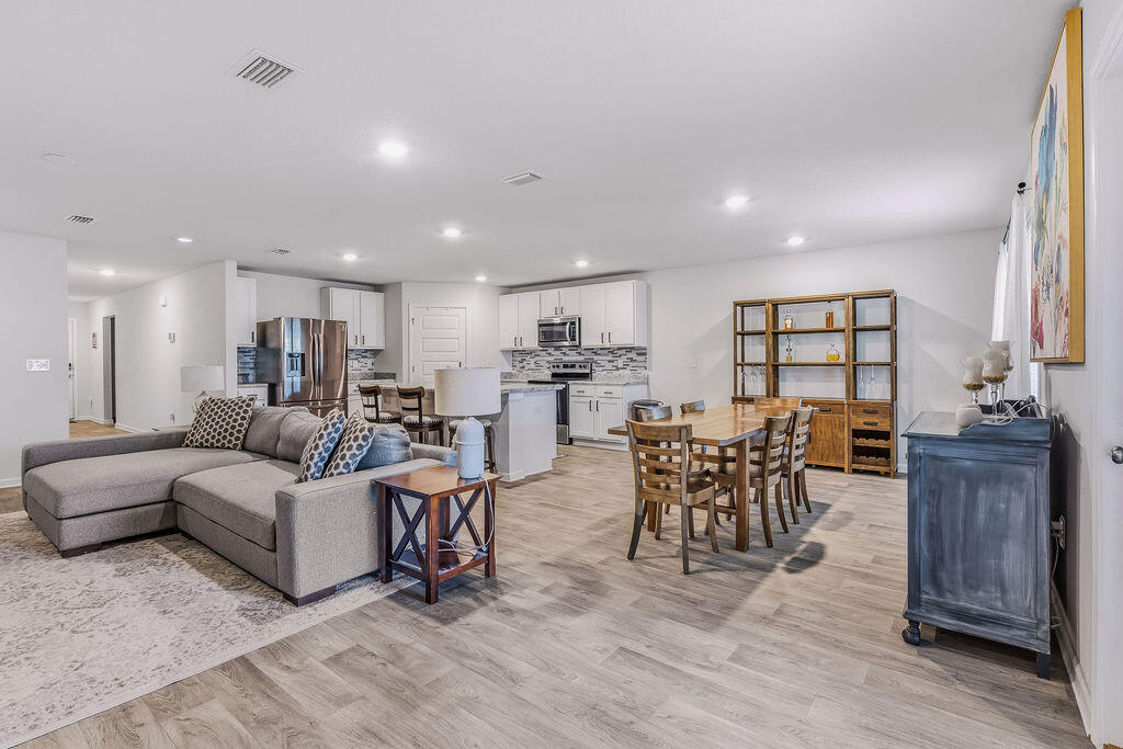 HAMMOCK BAY - MILL COTTAGES - Residential