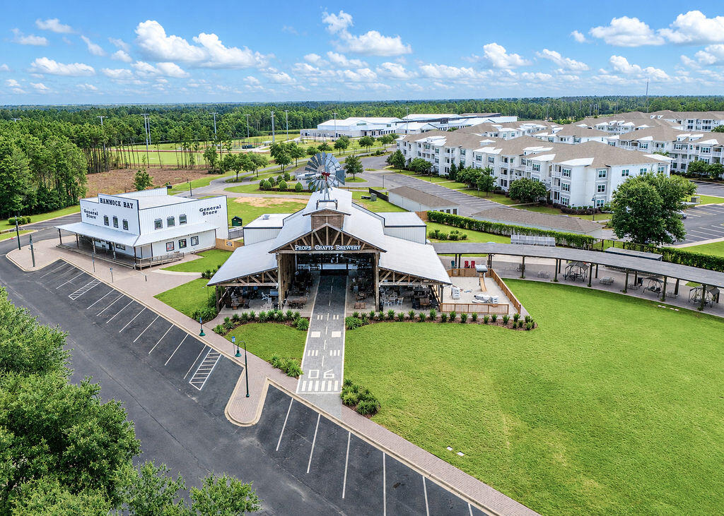HAMMOCK BAY - MILL COTTAGES - Residential
