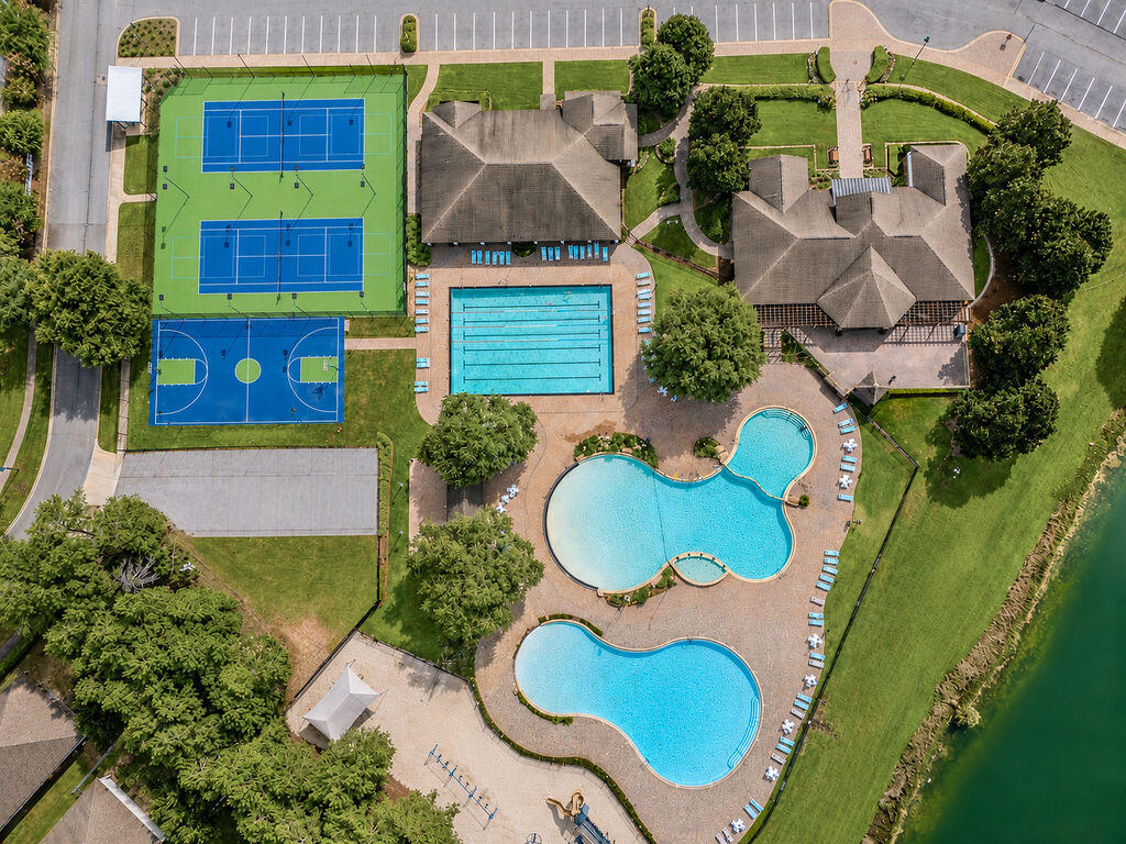 HAMMOCK BAY - MILL COTTAGES - Residential