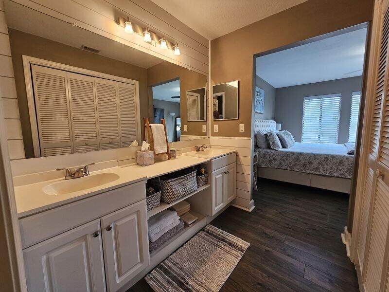 LAKESIDE CONDO AT BLUEWATER BAY - Residential Lease