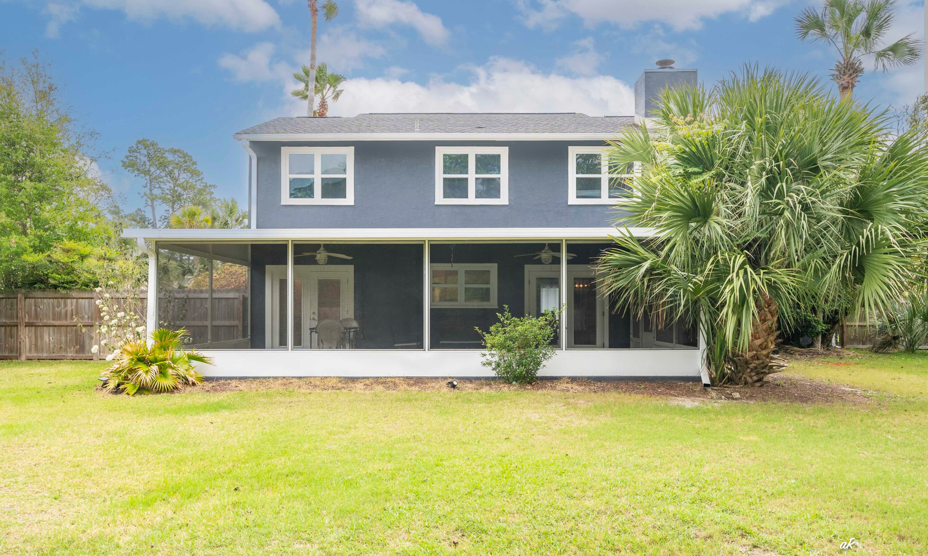 Colony Club - Residential