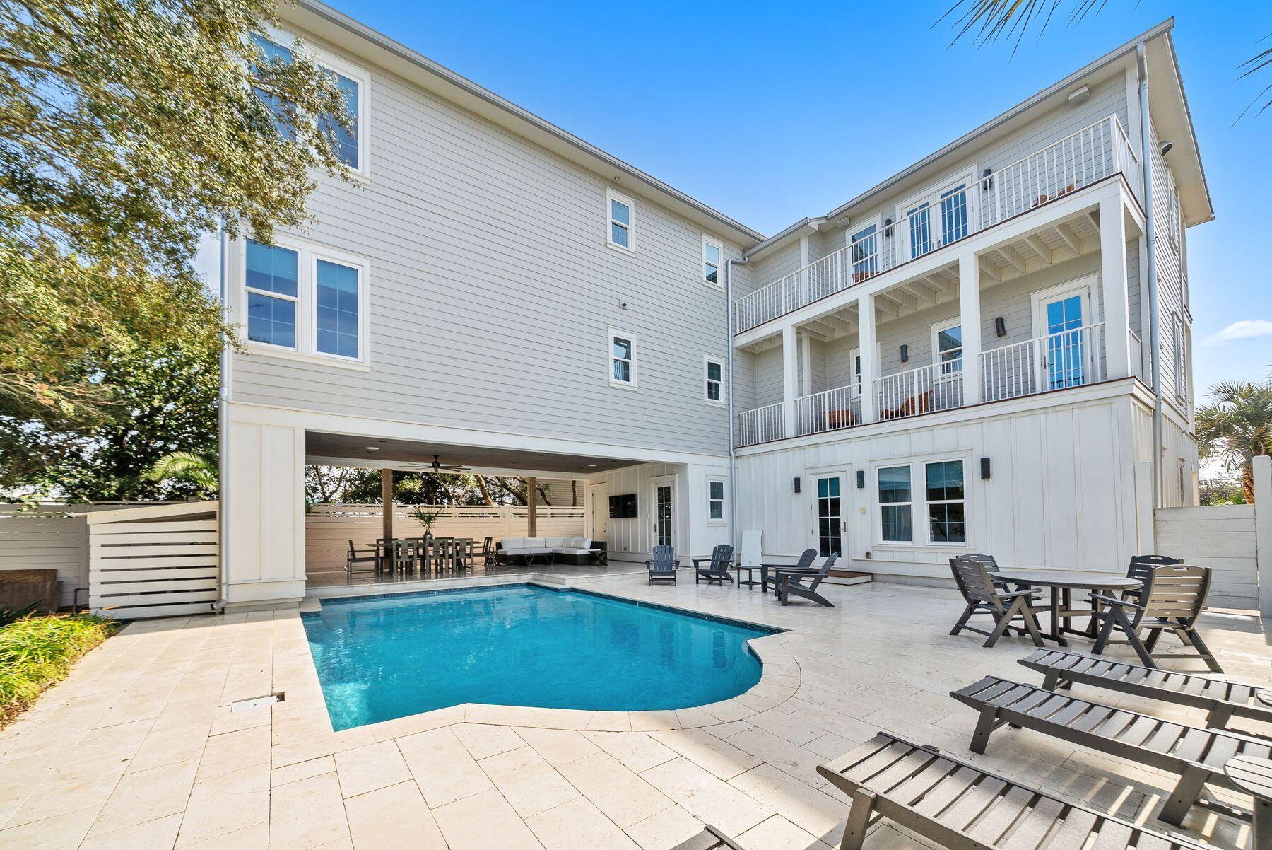 GULF LAKE BEACHES ESTATES - Residential