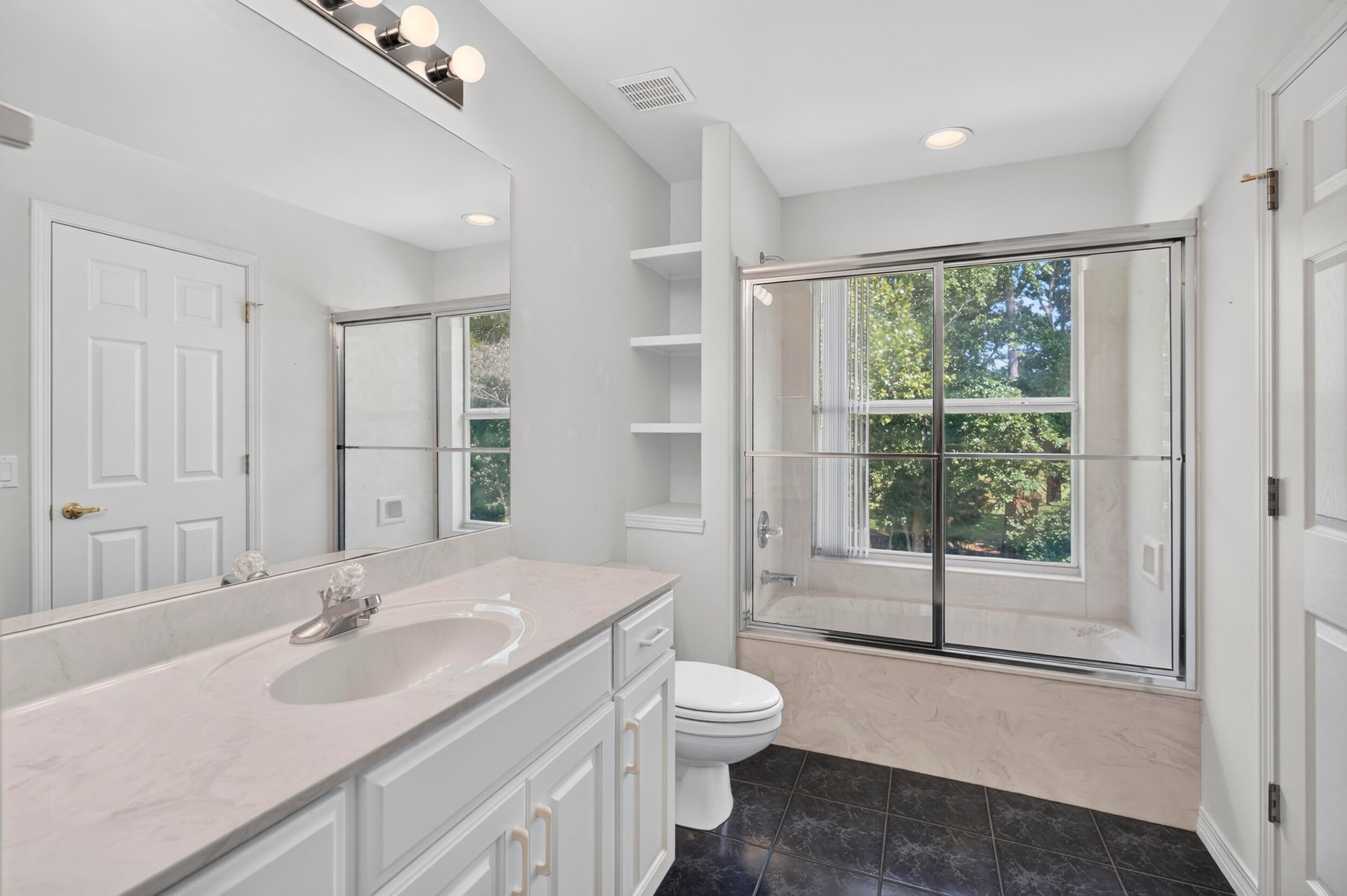 GLENLAKE PH 2 - Residential