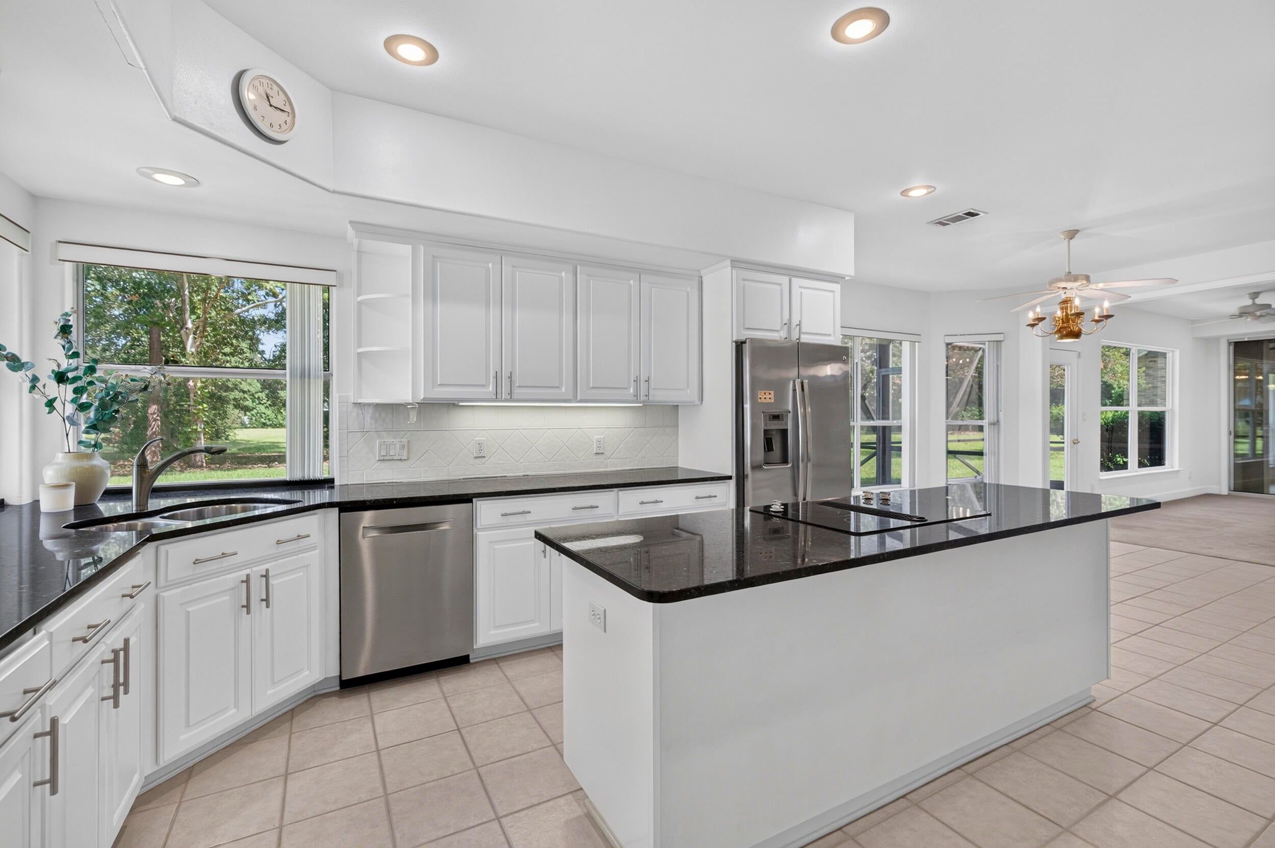 GLENLAKE PH 2 - Residential