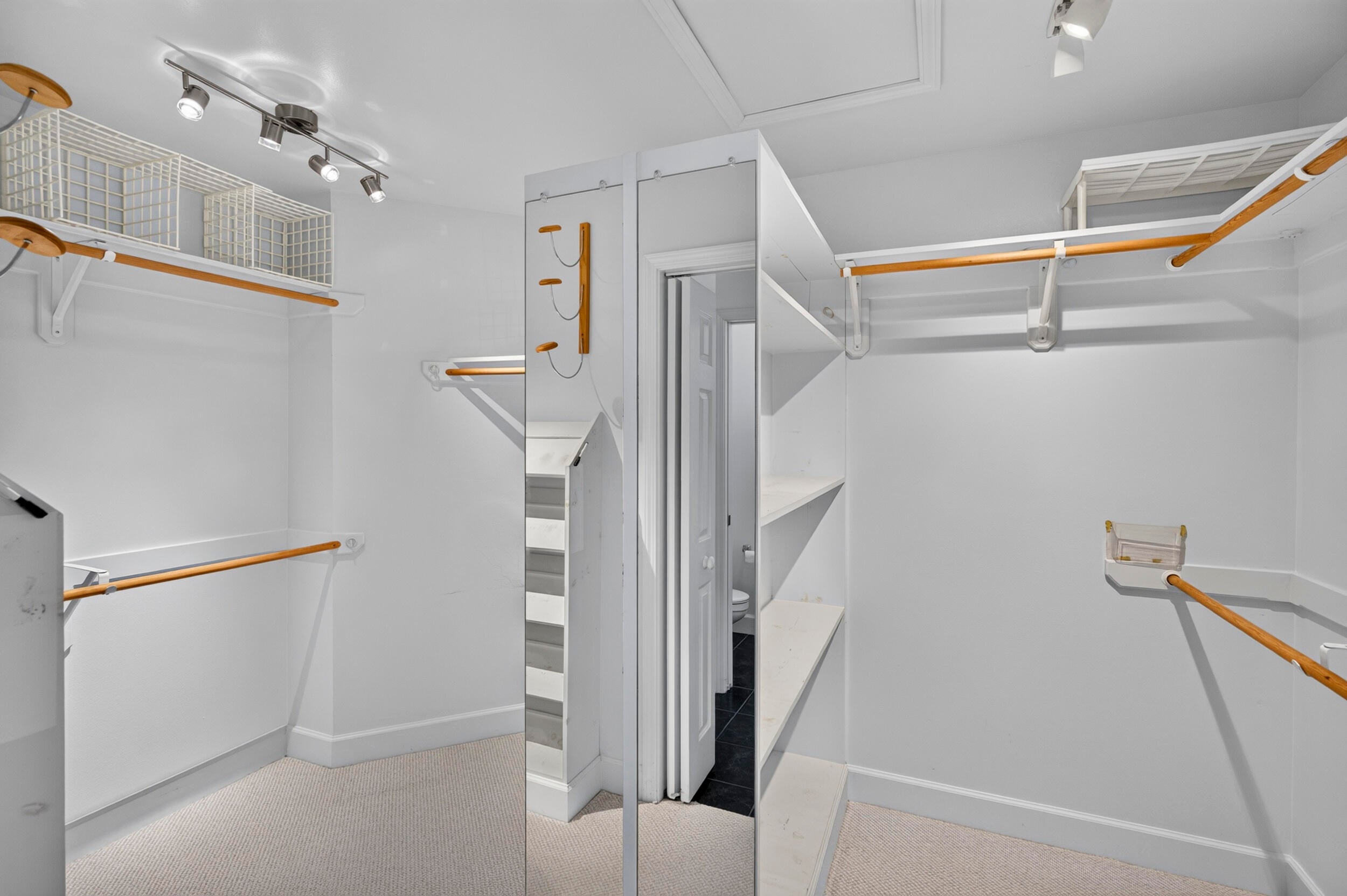 GLENLAKE PH 2 - Residential