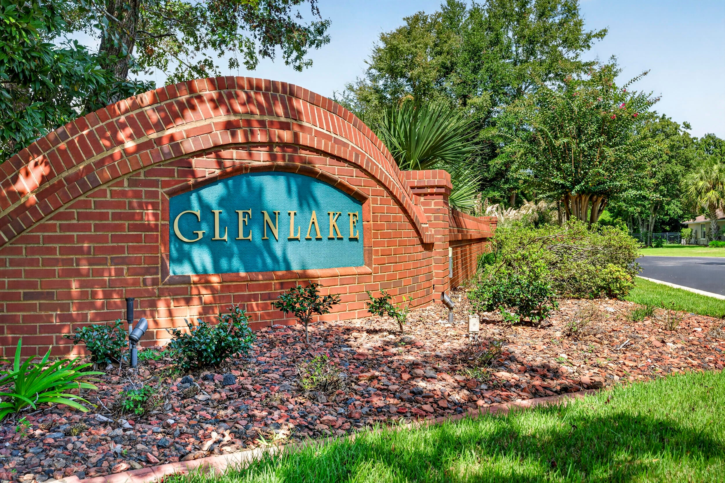 GLENLAKE PH 2 - Residential