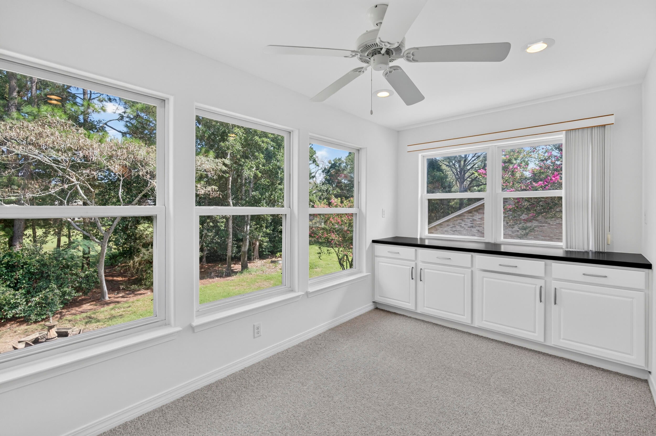 GLENLAKE PH 2 - Residential