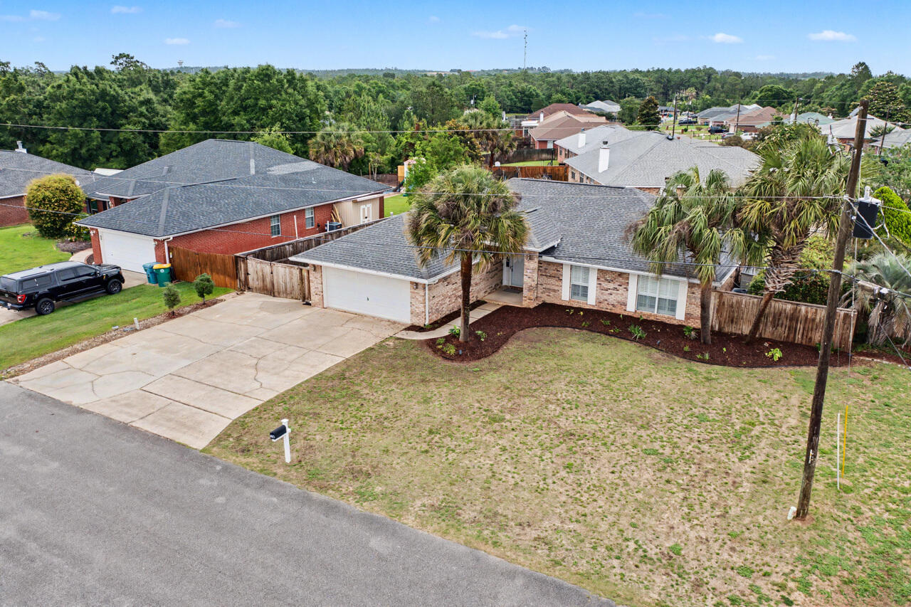 FOXWOOD ADDITION S/D LOT 9 BLK C - Residential